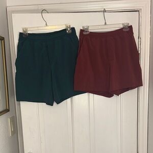 lululemon athletica Men's Athletic Shorts in Teal and Maroon